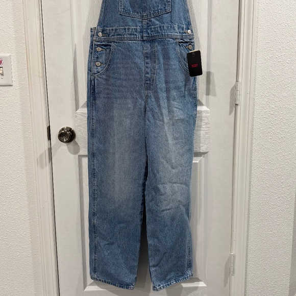 Levi's Premium VINTAGE DENIM WOMEN'S OVERALLS - Picture 2 of 8